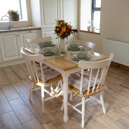 بيت للعطل Fairy Farm